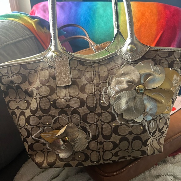 Coach Tan and Yellow Floral Tote - Picture 9 of 9